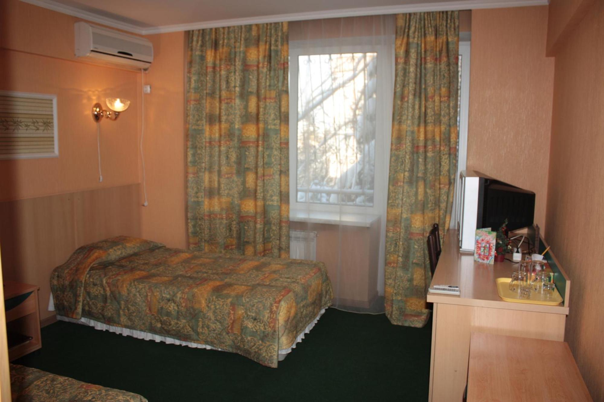 Berkana Hotel Ałma Ata Zewnętrze zdjęcie
