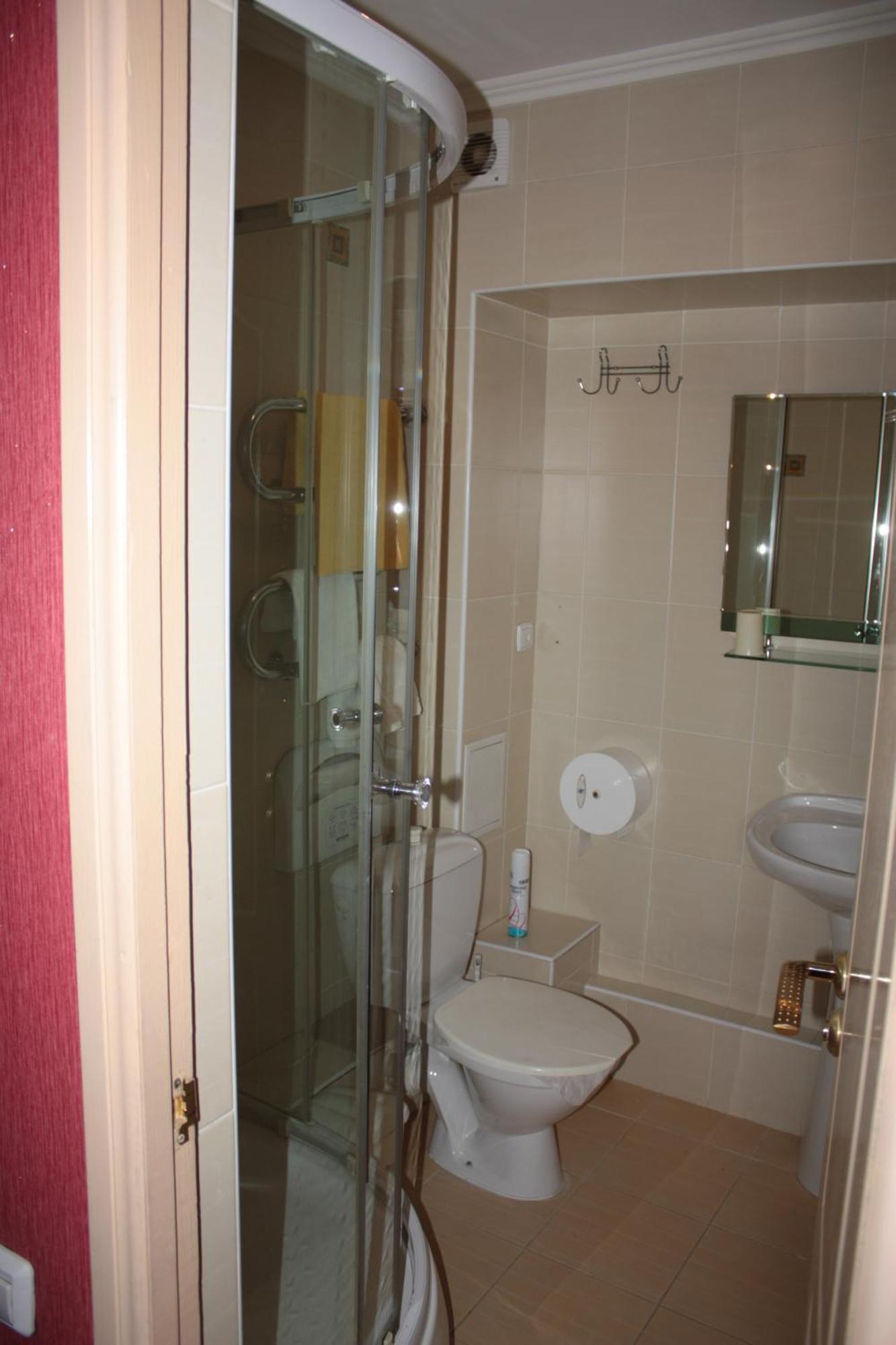 Berkana Hotel Ałma Ata Zewnętrze zdjęcie