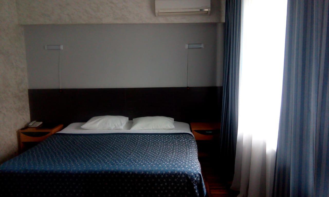 Berkana Hotel Ałma Ata Zewnętrze zdjęcie